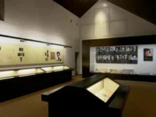 صور Fukuyama Museum of Literature متحف